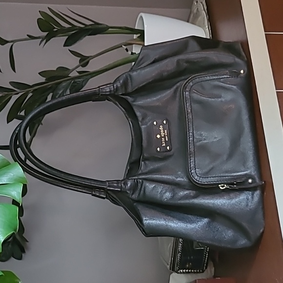 Kate Spade Black Leather Shoulder Purse - Picture 1 of 7